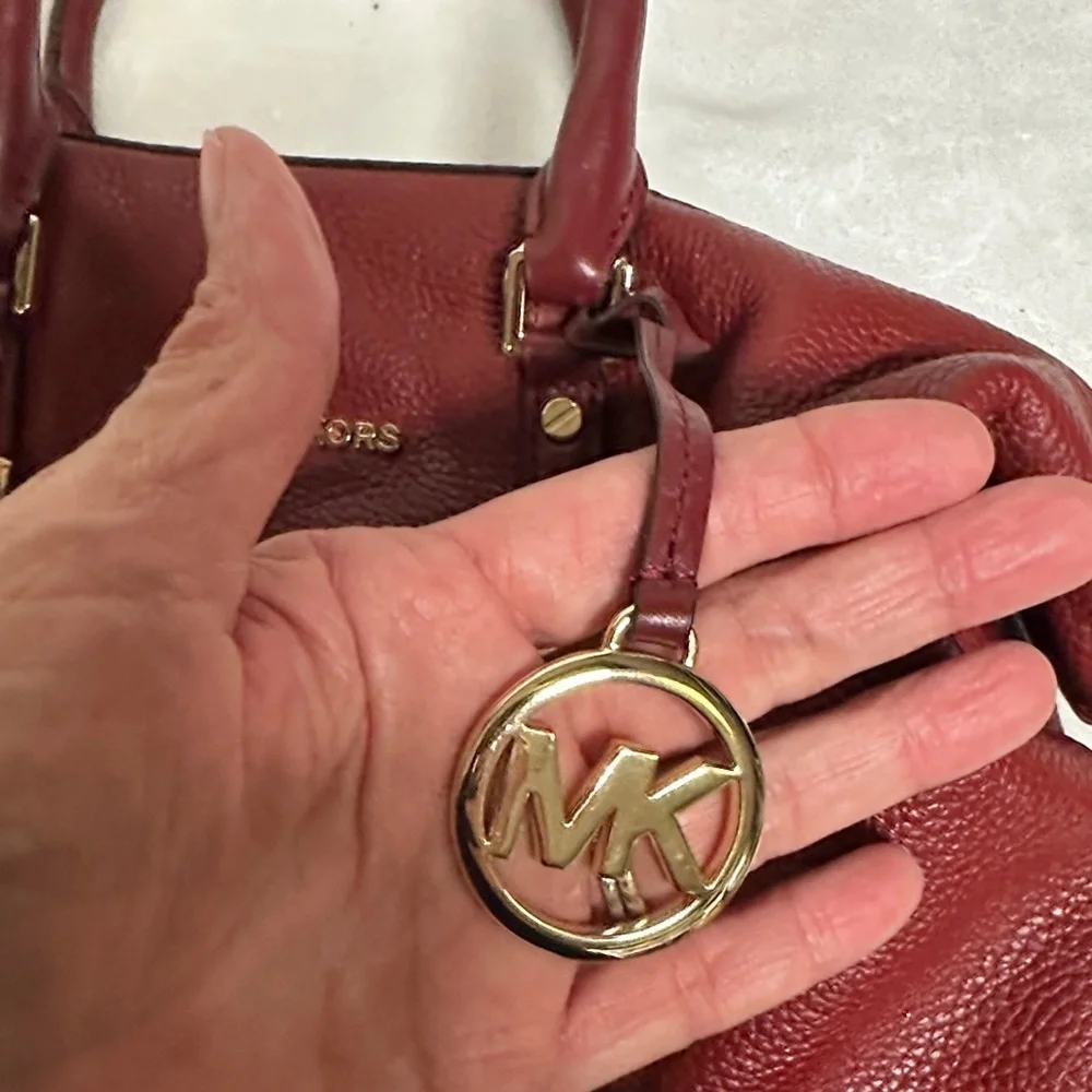 Michael Kors Burgundy pebbled Leather Satchel - Crossbody